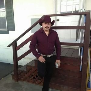 Meet your Posher, Martin